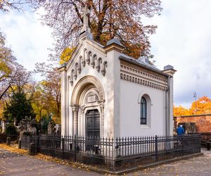 Stare Powązki. Groby architektów