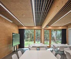 Biblioteka w Choszczówce 23