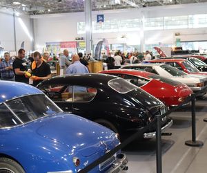 Retro Motor Show rozpoczęte! Wyjątkowe samochody na MTP!