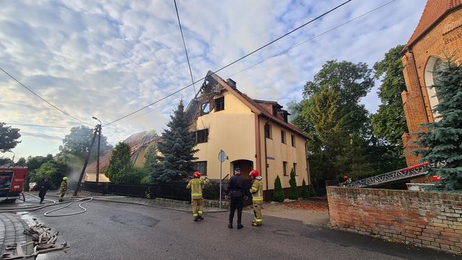 Tragedia w Nowym Stawie! W pożarze plebanii zginął ksiądz