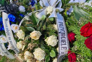 Grób Rafała L., który utonął w Sanie w Wólce Turebskiej. Przejmujący widok