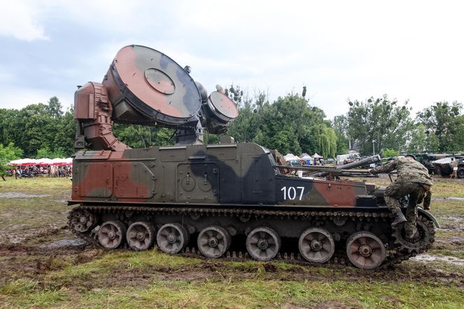Śląskie manewry 2025. W Bytomiu trwa 20. Zlot pojazdów militarnych