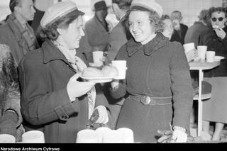 QUIZ PRL. Kulinarne rarytasy Polski Ludowej, czyli PRL na talerzu! Sprawdź swoją pamięć!