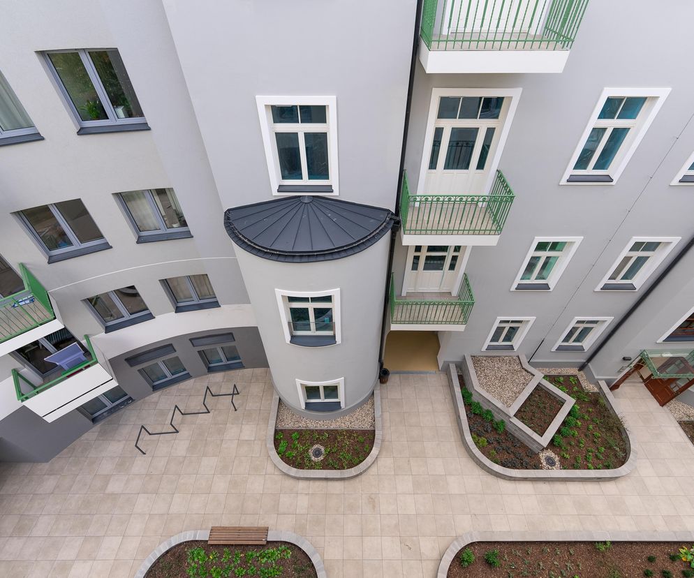 Nowe życie ponad 100-letniej kamienicy na warszawskiej Pradze