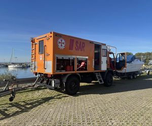 Akcja poszukiwawcza za zaginionym żeglarzem. Znaleziono pusty jacht [ZDJĘCIA]