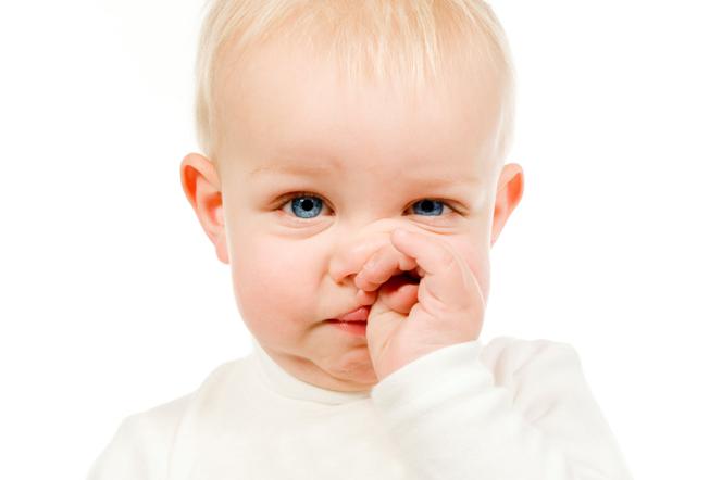 Ciało obce w nosie - pierwsza pomoc. Jak usunąć ciało obce z nosa?