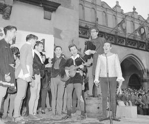 Kraków. Juwenalia w PRL-u. Tak bawili się studenci podczas otrzęsin beanów