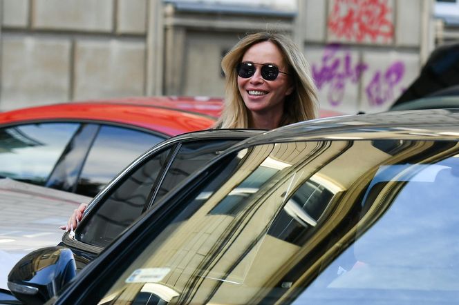 Joanna Przetakiewicz Bantleyem po pizzę