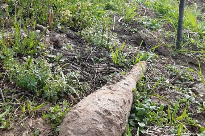 Pola niewybuchów w Bojanowie i Sławikowie. Strach orać pole 