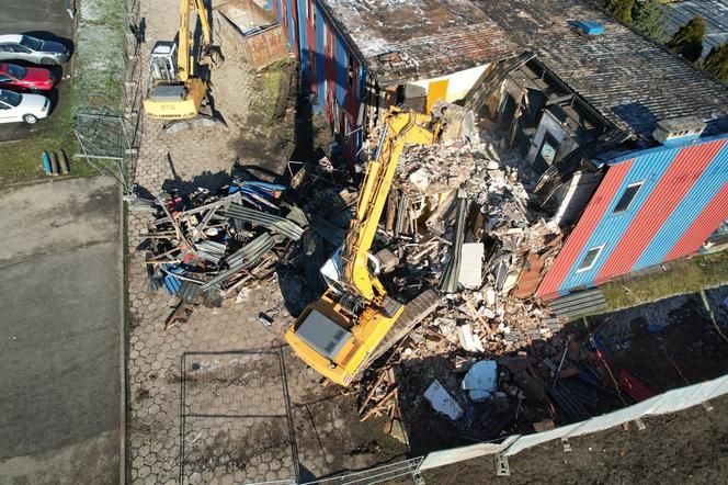 Bytom: Rozbiórka "krzywego domku". To kawał historii Polonii Bytom
