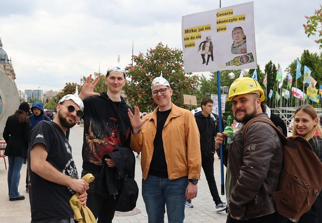 Kosmiczny korowód studencki przeszedł 9 maja ulicami Lublina