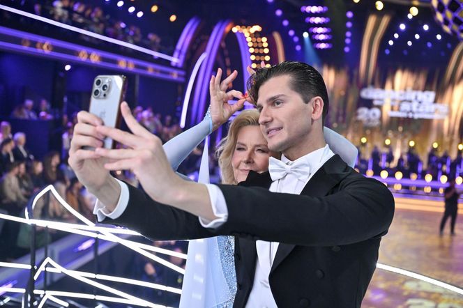 "Taniec z Gwiazdami" odcinek 1, edycja 17