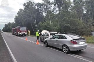DK 19. Tchórzew. Wypadek w trakcie pielgrzymki! 3 osoby ranne, w tym 2 dzieci