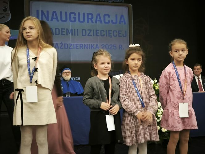 Inauguracja roku akademickiego dziecięcego uniwersytetu w ANS