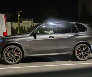 Artur Szpilka na sushi z najbliższymi po premierze filmu Szpilka