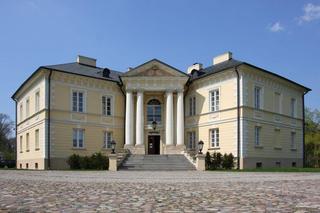 Pałac w Dobrzycy