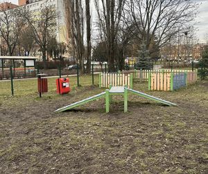 Psi park na ul. Żubardzkiej w Łodzi