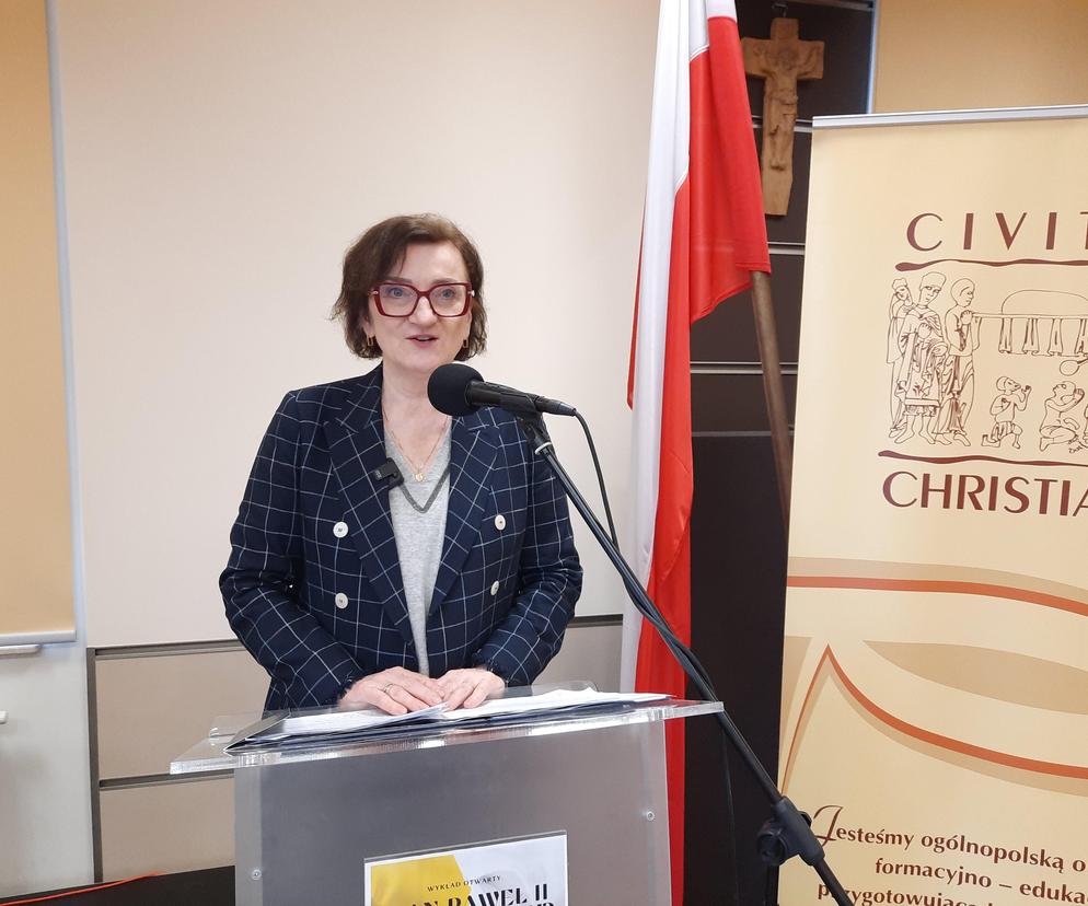 Ewa Czaczkowska, publicystka, autorka książek