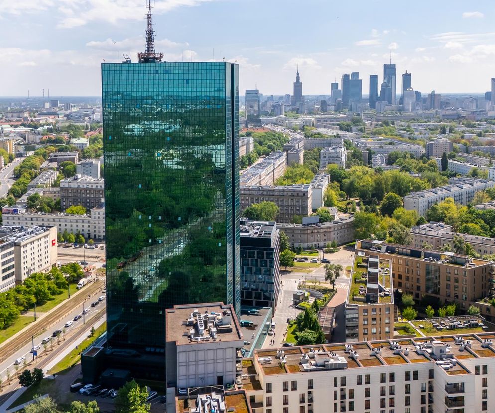 Intraco: klasyk czy zgrzyt w panoramie Warszawy?