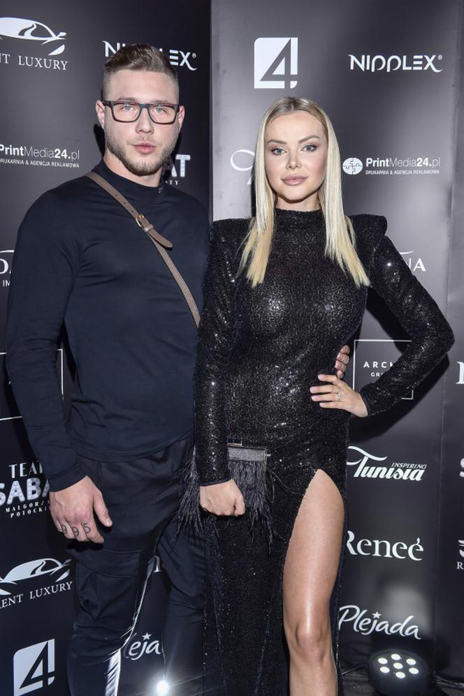 Wybory Miss Warszawy - prześwitujące kreacje gwiazd