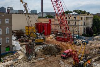 Trwa budowa podziemnego przystanku Łódź Śródmieście