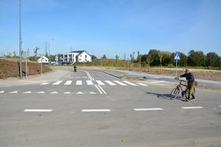 Odbiór techniczny ul. Plażowej w Olsztynie. Droga ma pełnić ważne funkcje komunikacyjne [ZDJĘCIA]