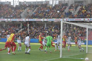 PKO BP Ekstraklasa. Żółto-czerwone derby przed nami. Korona Kielce kontra Jagiellonia Białystok