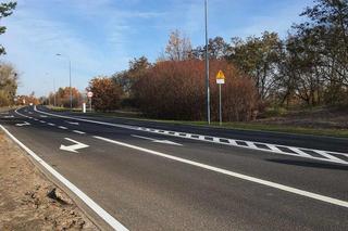 Tiry już nie przejeżdżają tuż przy szkole. Jest i nowa droga prosto do Zalando