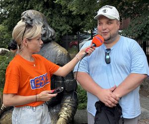 Tłumy przyjezdnych i uśmiechy na twarzach. Wakacyjny patrol Eska Summer City na olsztyńskiej Starówce