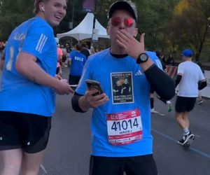 Katarzyna cichopek dopinguje męża na Maratonie Nowojorskim