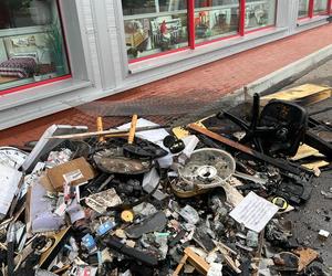Pożar w galerii handlowej w Nowym Sączu. Płonęło stoisko cenionego zegarmistrza