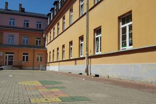 Kolejne alarmy bombowe w placówkach oświatowych w pow. leszczyńskim 