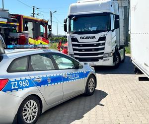 Nie żyje pieszy potrącony przez ciężarówkę. Tragiczna śmierć na drodze