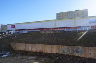 Popularny sklep z chińskim asortymentem do zburzenia. Powstanie tam apartamentowiec? [ZDJĘCIA]