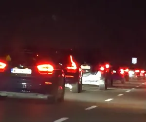 Na tym odcinku autostrady A2 taki widok to standard Nie wiem czy jest inny w Polsce bardziej stresujący [WIDEO]