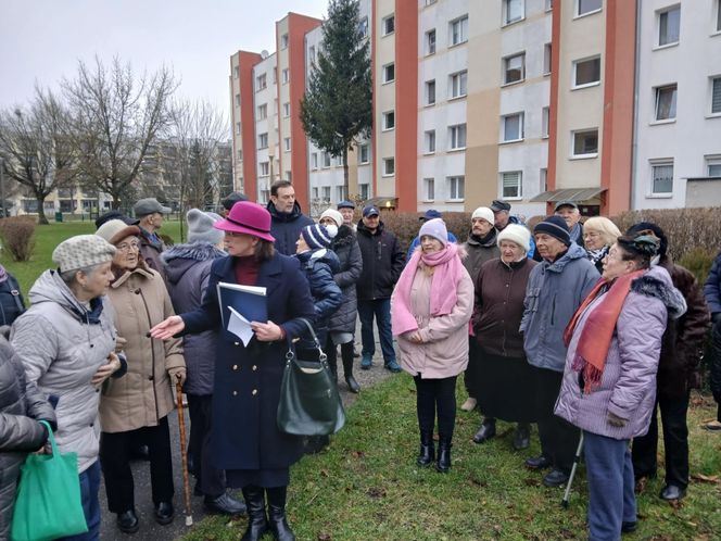 Mieszkańcy Kapuścisk nie chcą pod oknami nowego bloku. Mówią, że to patodeweloperka