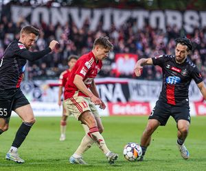 Słodko-gorzki występ Polonii. Mimo porażki zagra w barażach o Ekstraklasę
