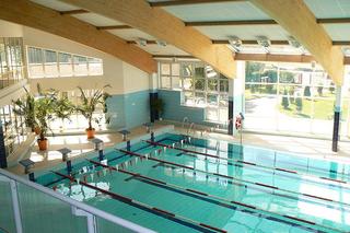 Kryta pływalnia przy ul. Mariańskiej 31 w Sokółce przed remontem