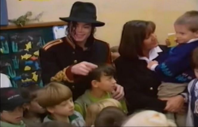 Michael Jackson zmarł 16 lat temu. Gdy odwiedził Polskę, wszyscy wstrzymali oddech. Te zdjęcia zachwycają