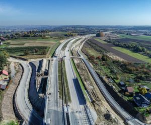 Trwa budowa drogi ekspresowej S7 Kraków - Widoma. Oto najnowsze zdjęcia