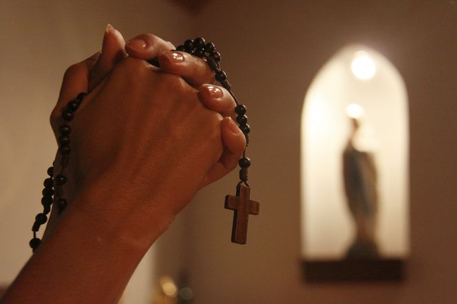 Krzyż kościół wiara religia modlitwa