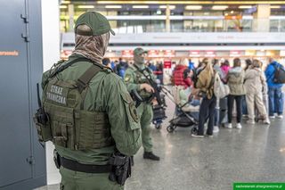 Alarm na Lotnisku Chopina. Mamy bombę oraz broń