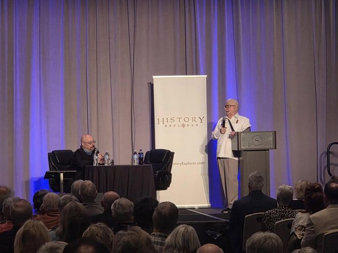 Wałęsa podbija Amerykę