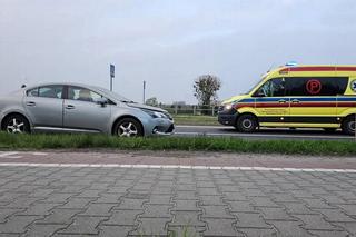 Gostynin. Senior przejechał matkę z dwójką dzieci! Dramatyczna akcja ratunkowa