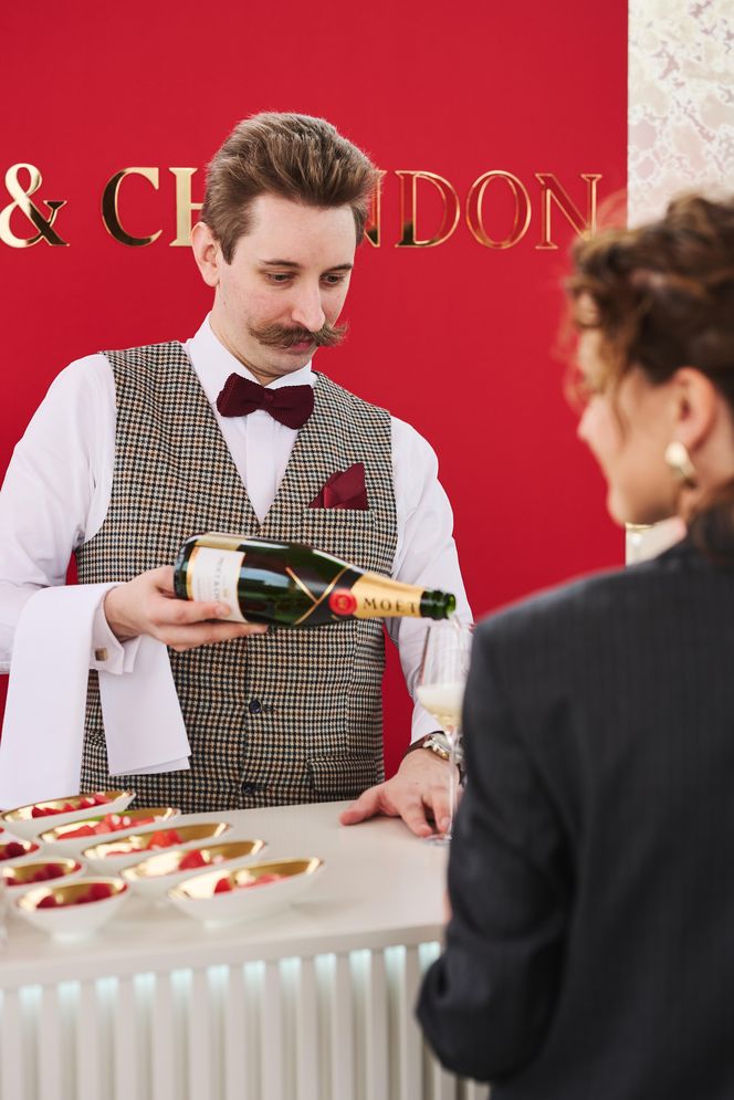Champagne Bar by Lane’s