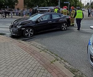 Kobieta staranowała toyotę