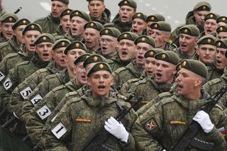 Zełenski i rosyjska armia przy granicy z Ukrainą 