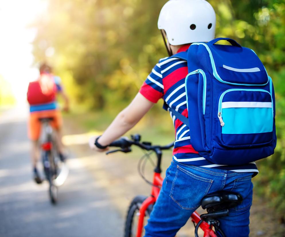 Dziecko musi mieć kask na rowerze. Inaczej rodzice oberwą po kieszeni 