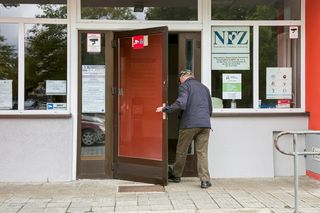 Polacy płacą, choć NFZ daje to za darmo. Oferta jest naprawdę bogata 