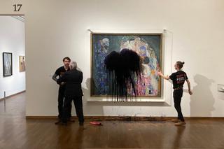 Aktywiści chcieli zniszczyć obraz Klimta! Szyba oblana czarną mazią. Zobacz wideo i zdjęcia